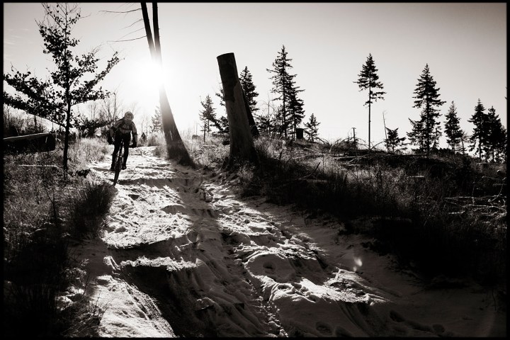 Frost og sne i Rude.